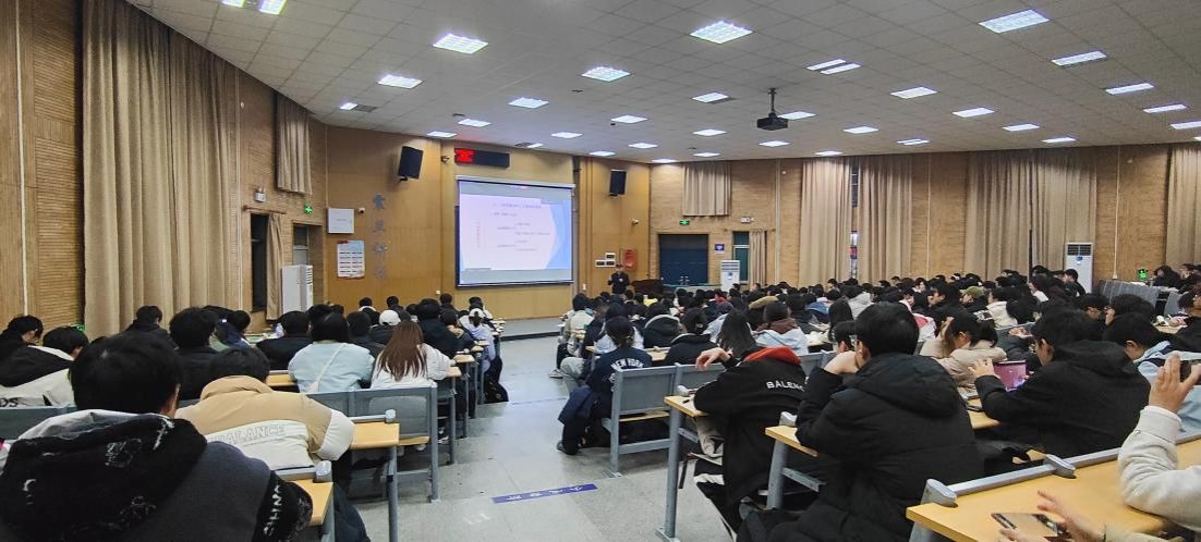 eba742a5610827c8555fea74367fa9e8