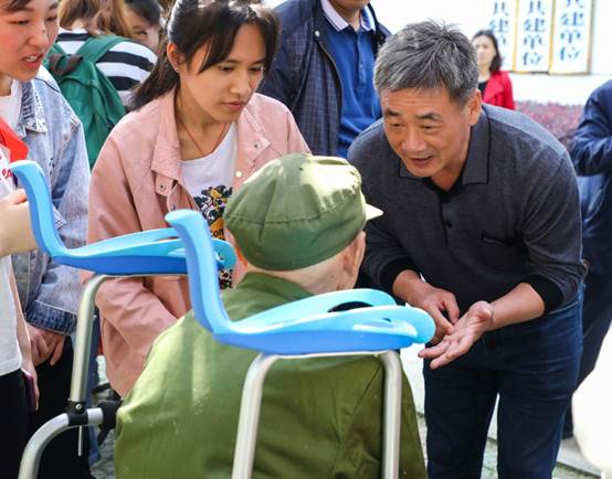 说明: C:\Users\hp\Desktop\2018级预科\红安(修)\ZYK_0299.jpg